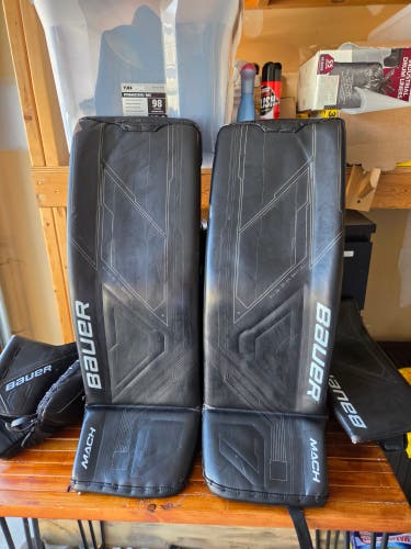 Bauer Mach Goalie Full Set 34" Black Senior Pads + Catcher + Blocker