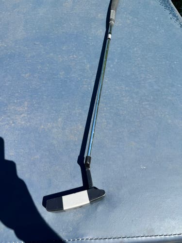 Never Compromise Delta 2 Blade Putter RH Steel Shaft Golf Pride Grip 35” Excellent