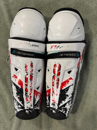 Junior CCM JetSpeed FT6 Pro 13" Shin Pads (Used)