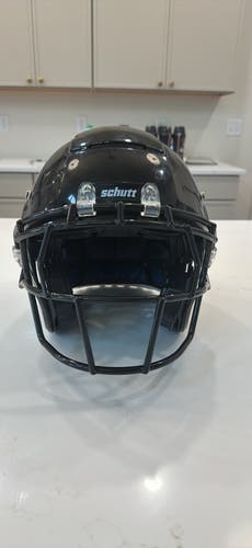 Black Adult Medium Schutt F7 2.0 Helmet (New)