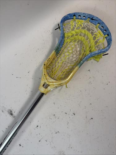 Brine 6065 Girls Lacrosse Stick w/ Nike CEO Head, 40"