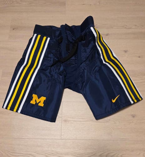 Blue Medium Bauer Supreme Pant Shell Pro Stock (New)