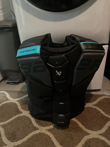 Senior Medium Bauer Supreme Fuse Chest Protector