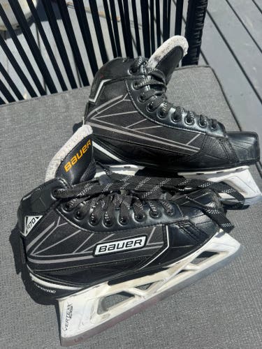 Bauer Elite Hockey Goalie Skates Size 5.5 (Used)