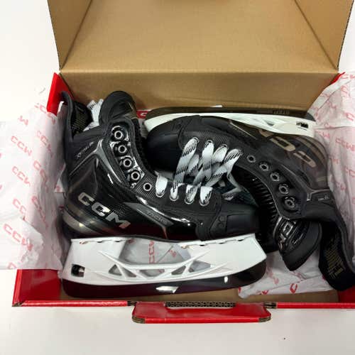 Brand New Retail CCM Tacks XF Pro Skates - Size 5 - Regular