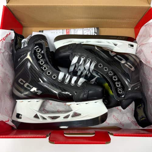 Brand New Retail CCM Tacks XF Pro Skates - Size 6 - Regular