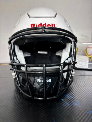 2025 Adult Large Riddell SpeedFlex