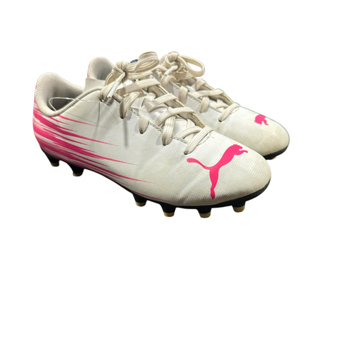 Used Puma Soccer Cleats Pink Youth 13.0 11375-S000380915