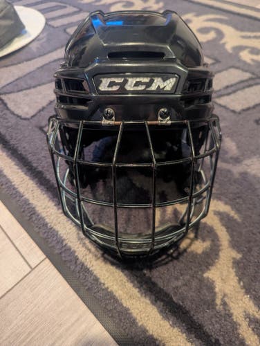 Oreo Medium Bauer Profile Cage Reserved