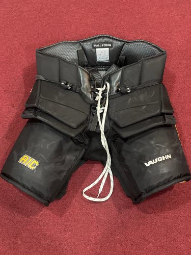 XL Vaughn Goalie Pants Pro Stock Item#TDAIC