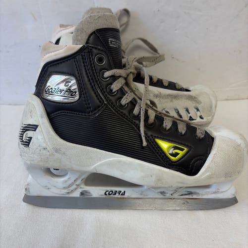 Graf Pro G Hockey Goalie Skates Regular Width Size 3 (Used)
