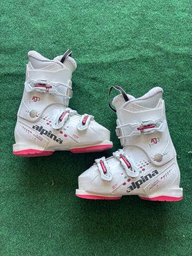 Kid's Alpina AJ3 Ski Boots (Used) | Mondo 23.5 (277mm)
