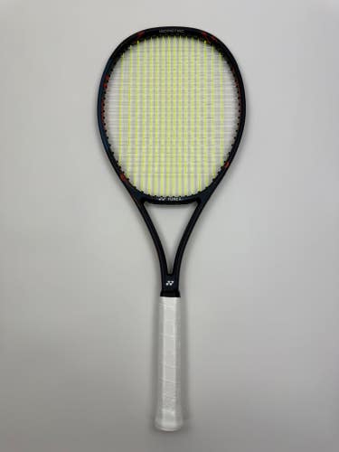 Yonex Vcore Pro 97 290g 2017, 4 1/2 Excellent 9.5/10