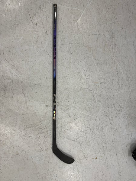 Intermediate CCM Ribcor Trigger 8 Pro Right Handed Hockey Stick P28 55 Flex (Used)