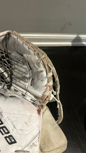34" 2022 Bauer M5 Pro Regular Goalie Full Set (Used)