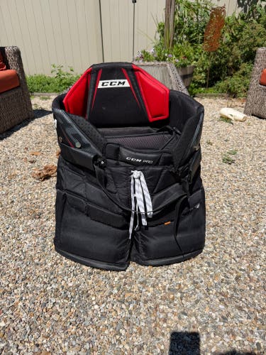 Senior Medium CCM Pro Hockey Goalie Pants (Used)