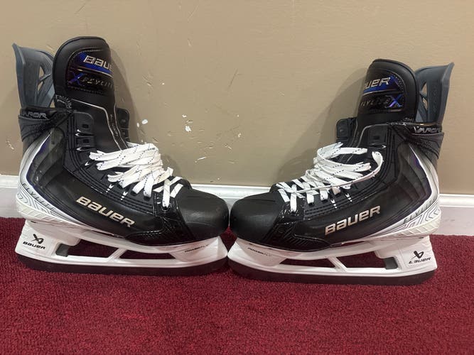 Bauer Vapor Flylite Hockey Skates 7.5 Fit 2 Item#CH75F