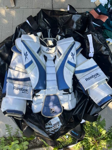 Large Reebok Pro spec Goalie Chest Protector (Used)