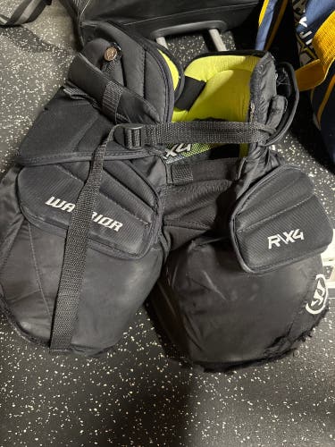 Junior Small Warrior Ritual X4 E+ Hockey Goalie Pants (Used)