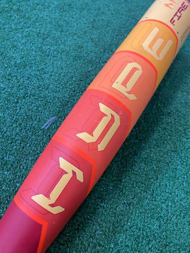 Easton Hype Fire (2 3/4") USSSA Bat (-8) 2025
