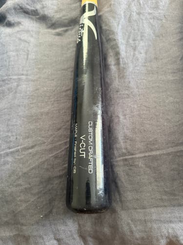 Victus V-Cut Bat (-3) 29 oz 33" (Used)