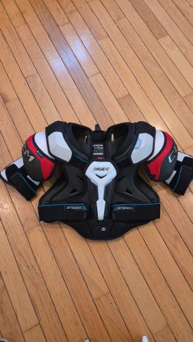 Men's Small Senior CCM JetSpeed FT6 Shoulder Pads (Used)