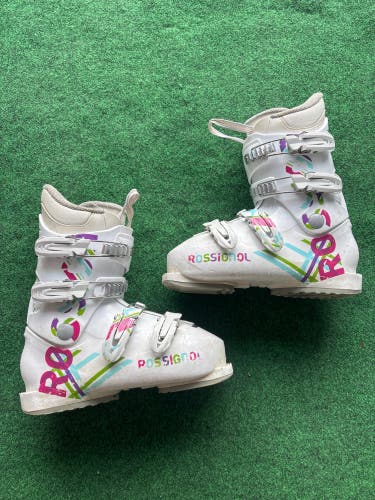 Kid's Rossignol Fun Girl Ski Boots (Used) | Mondo 23.5 (275mm)