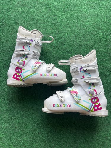 Kid's Rossignol Fun Girl Ski Boots (Used) | Mondo 25.5 (295mm)