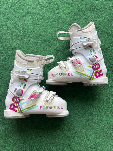 Kid's Rossignol Fun Girl Ski Boots (Used) | Mondo 19.5 (235mm)