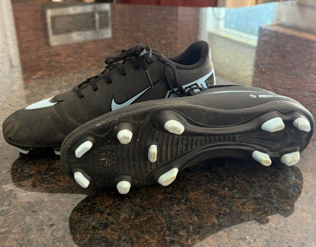 Black Unisex Size M 6.0 (W 7.0) Nike Mercurial Vapor Cleats (Used)