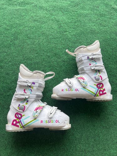 Kid's Rossignol Fun Girl Ski Boots (Used) | Mondo 25.5 (295mm)