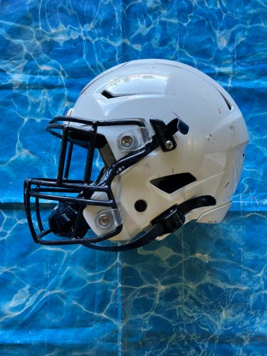 Adult Medium Riddell SpeedFlex Helmet (Used)