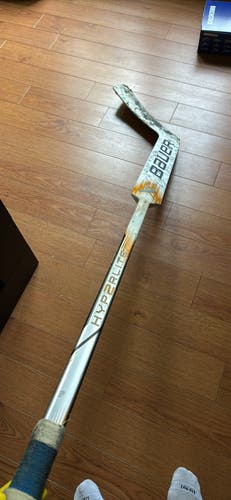 Bauer Vapor Hyperlite 2 Regular Goalie Stick Pro Stock (Used)