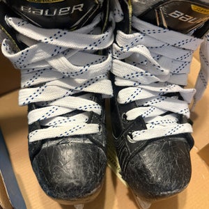 2020 Bauer Supreme 3S Pro Hockey Skates 13.5 (Used)
