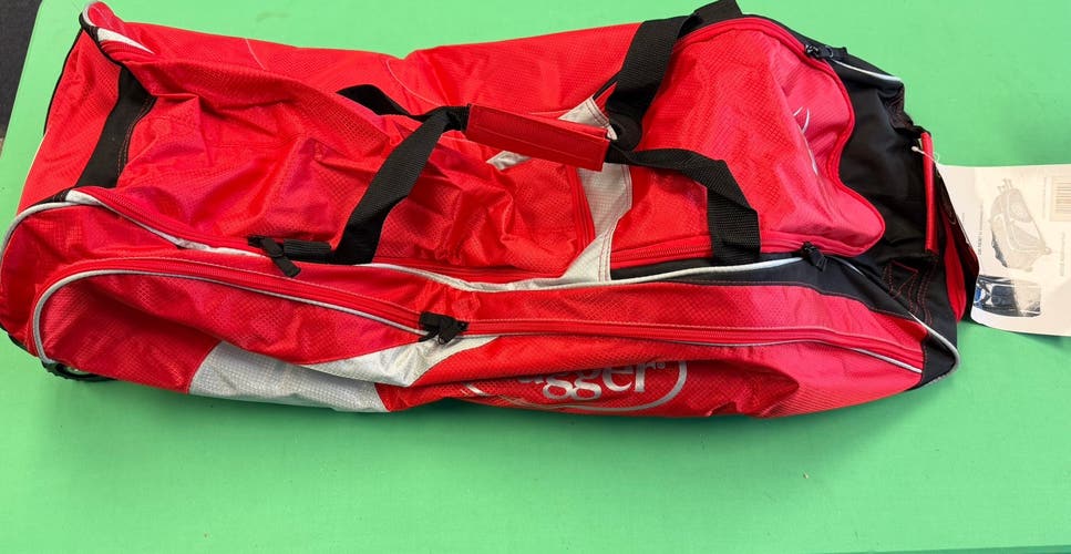 New Louisville Slugger RIG Wheeled Baseball Player Bag
