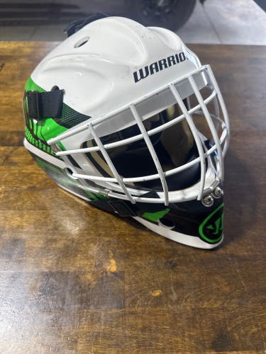 Youth Warrior R/F1 Goalie Mask (Used)
