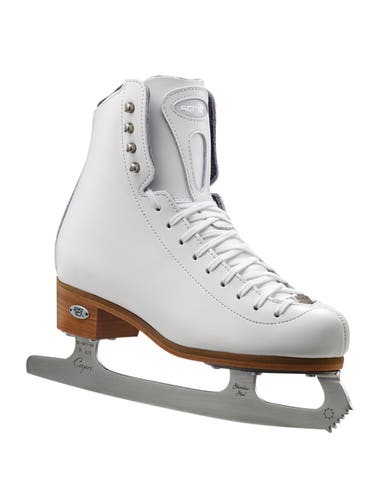 Riedell Figure Skates B Adult 4 (New)