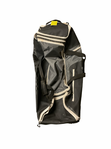 Used Marucci GREY/BLACK ROLLER BAG BB/SB Player Wheeled Bag Black 11834-S000055098