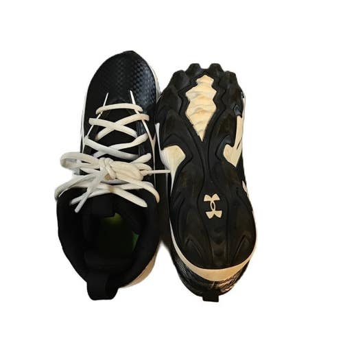 Used Under Armour 6006224-001 Jr FB Cleats Black Junior 03 11730-S000073252