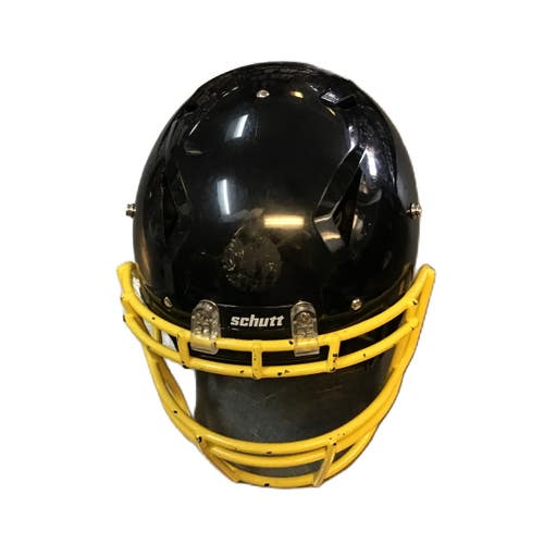 Used Schutt YOUTH VENGEANCE A11 2.0 Football Helmet Black Small 11730-S000073263