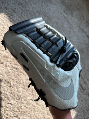 Nike Vapor 360 LH Baseball Glove 12.75" (Used)