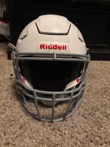 White Youth Large Riddell SpeedFlex Helmet (Used)