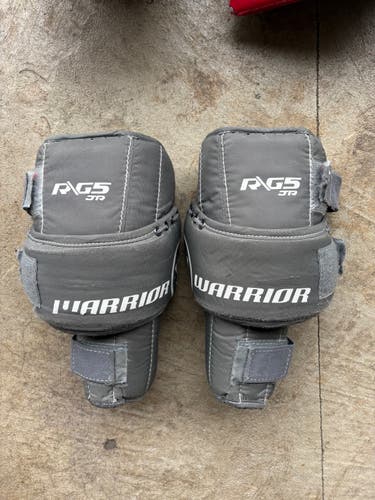 Warrior R/G5 Jr Knee Pads (Used)