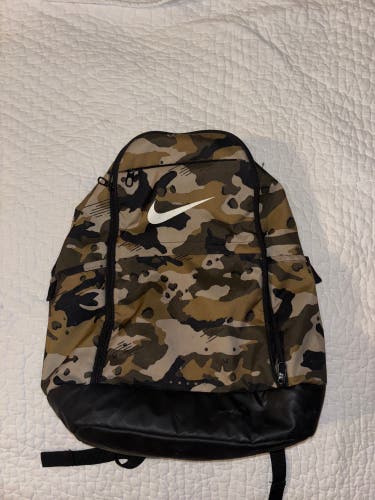 Army West Point Team issued Green Nike Backpack (Used)