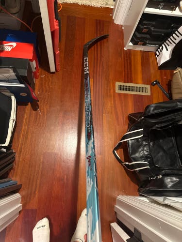 Senior CCM Jetspeed ft9 pro Left Hand Hockey Stick P28+1/4 75 Flex (New)