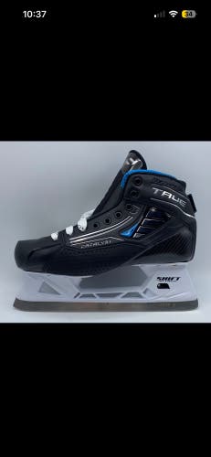 2024 True Catalyst 7x4 Hockey Goalie Skates Regular Width 8.5 (New)