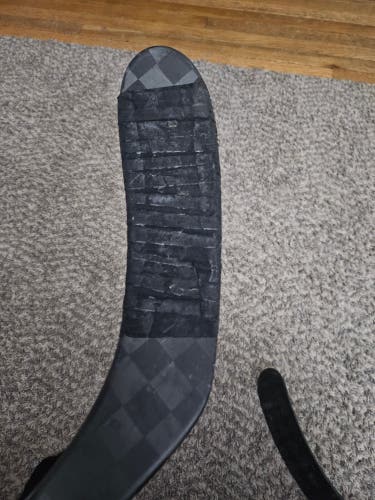 Intermediate Bauer Nexus Tracer Left Hand Hockey Stick P28 65 Flex (Used)