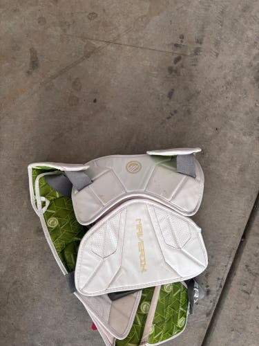 Large Adult Maverik Shoulder Pads (Used)