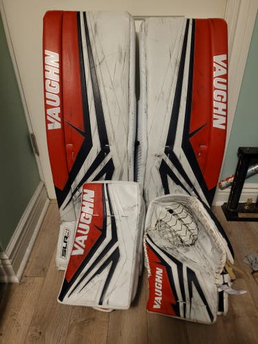 35" Vaughn SLR4 Pro Carbon Regular Goalie Full Set Pro Stock Darcy Kuemper (Used)