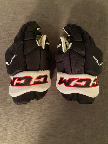 CCM HGTKPP Gloves 14" Pro Stock (Used)